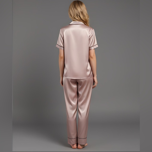 Heart Embroidery Satin Pyjama Set - Picture 4 of 7